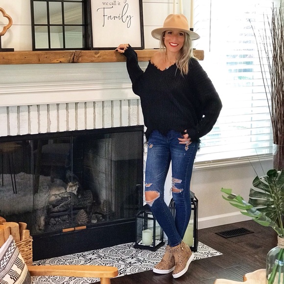 Meet your Posher, Elaine - Picture 1 of 2